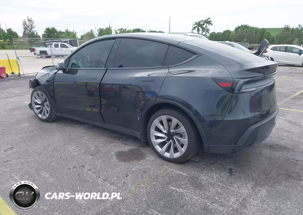 2026 Tesla Model Y All-Wheel Drive-Long Range Launch Series-Premium All-Wheel Drive VIN:7SAYGDEE8TF552705 - 3