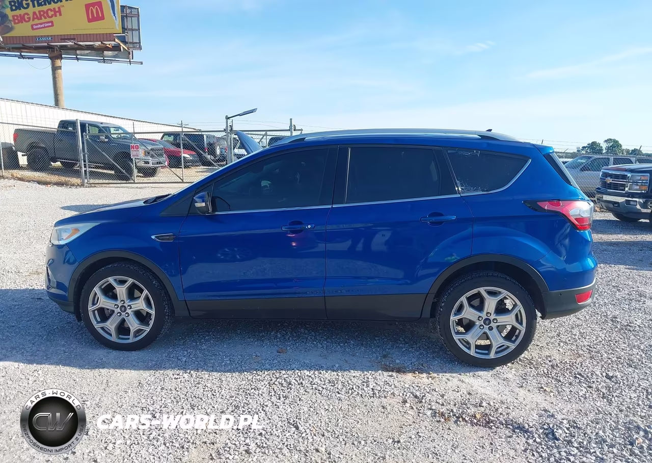 2018 Ford Escape Titanium VIN:1FMCU9J90JUB72148 - 14