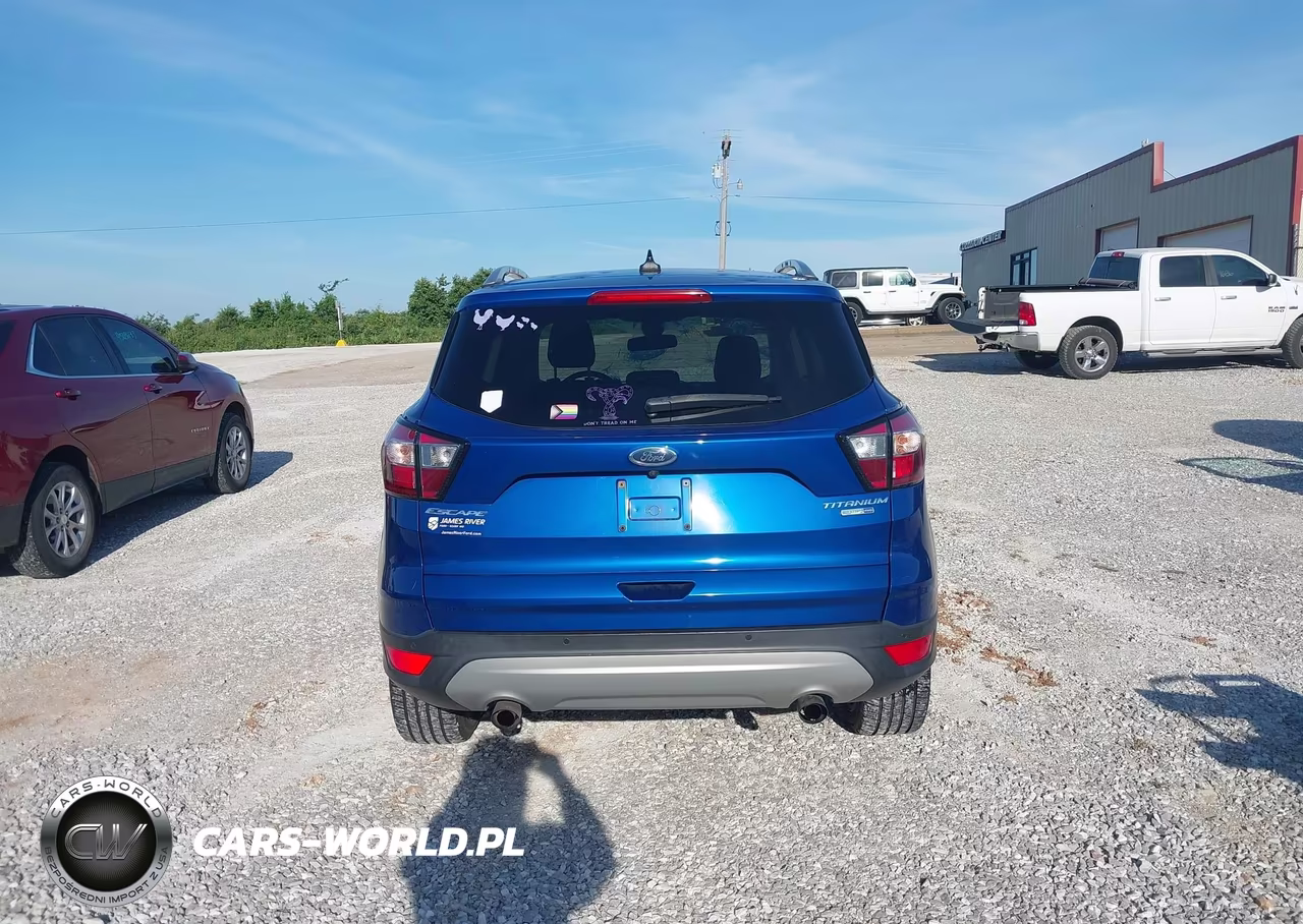 2018 Ford Escape Titanium VIN:1FMCU9J90JUB72148 - 16