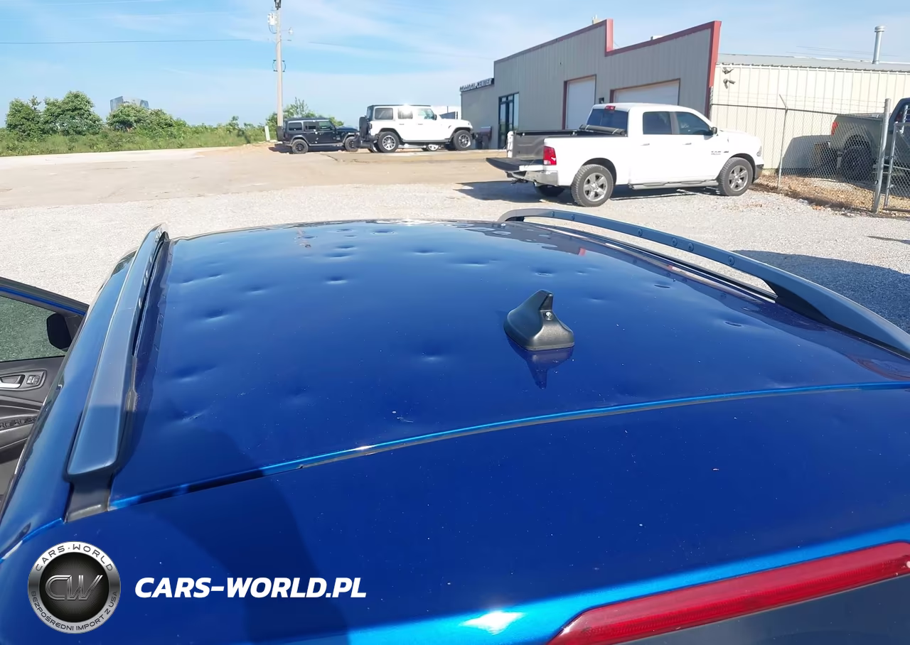 2018 Ford Escape Titanium VIN:1FMCU9J90JUB72148 - 18
