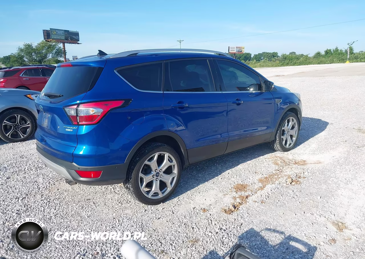 2018 Ford Escape Titanium VIN:1FMCU9J90JUB72148 - 4