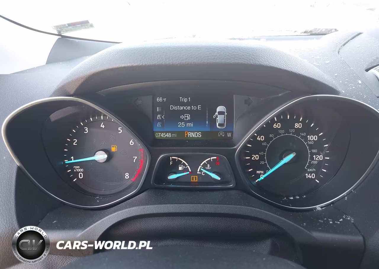 2018 Ford Escape Titanium VIN:1FMCU9J90JUB72148 - 7
