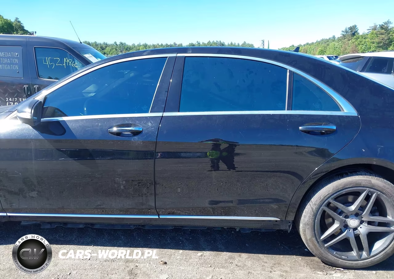 2018 Mercedes-Benz S 560 4Matic VIN:WDDUG8GB8JA384906 - 15
