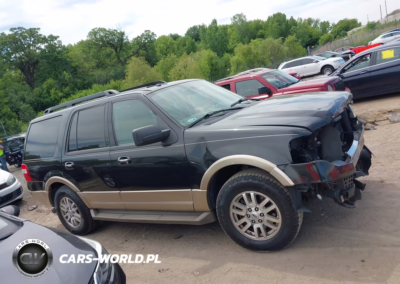 2012 Ford Expedition Xlt VIN:1FMJU1J5XCEF58241 - 13