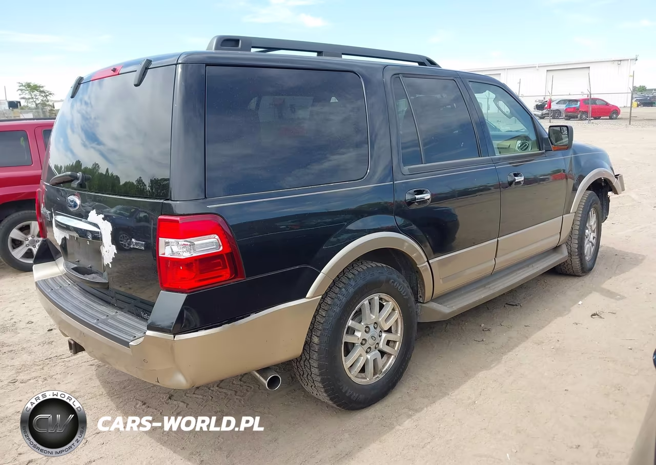 2012 Ford Expedition Xlt VIN:1FMJU1J5XCEF58241 - 4