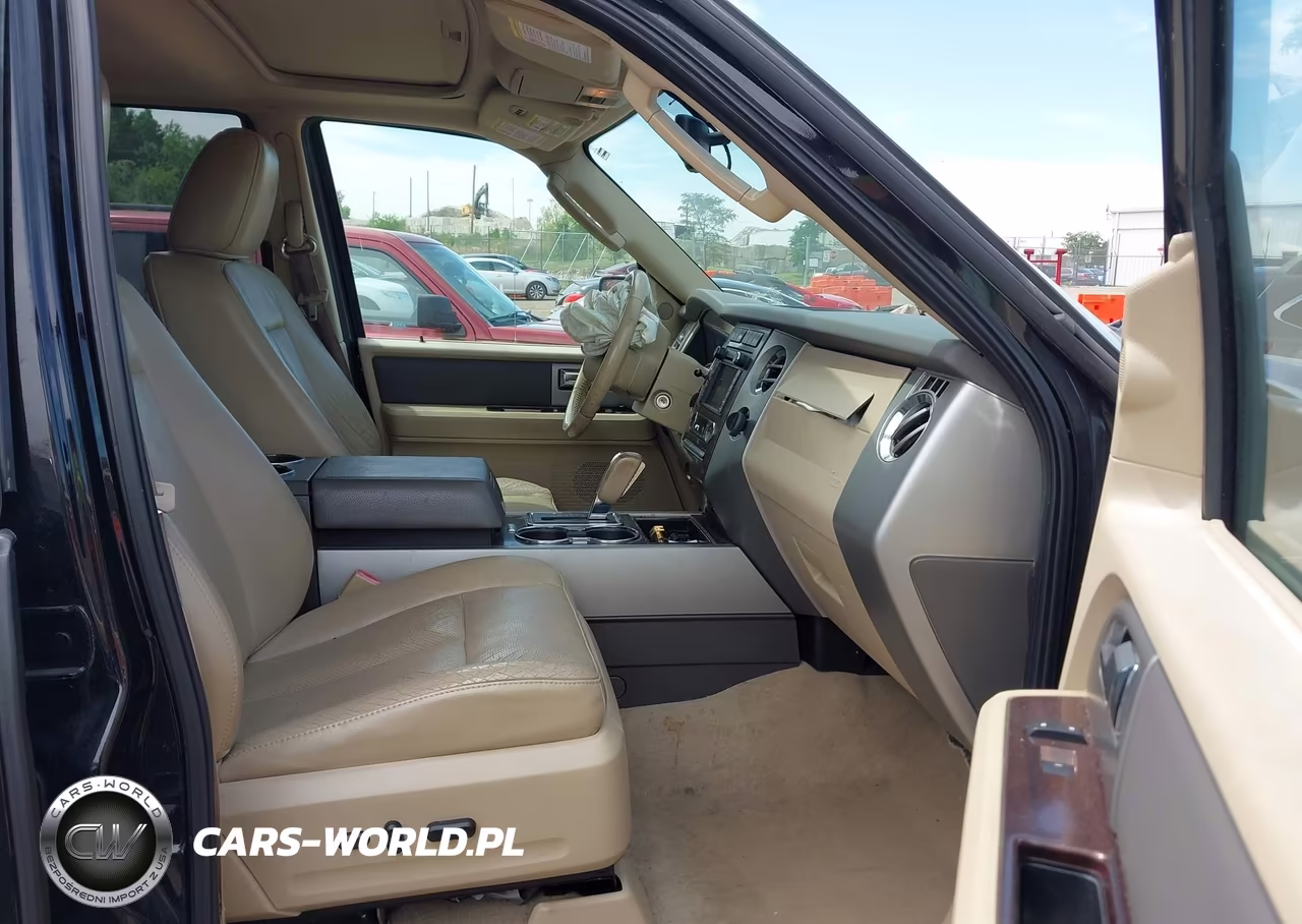 2012 Ford Expedition Xlt VIN:1FMJU1J5XCEF58241 - 5