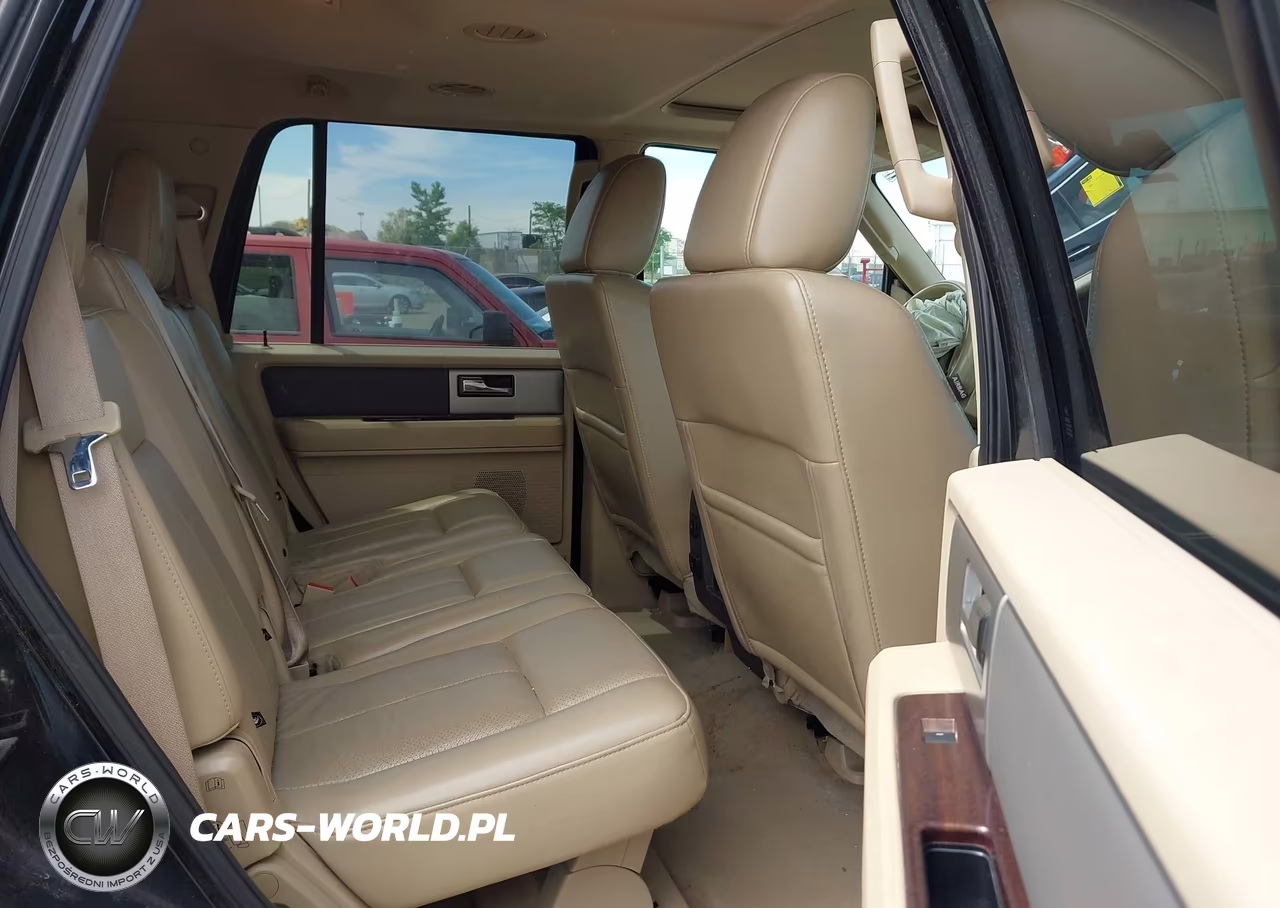 2012 Ford Expedition Xlt VIN:1FMJU1J5XCEF58241 - 8