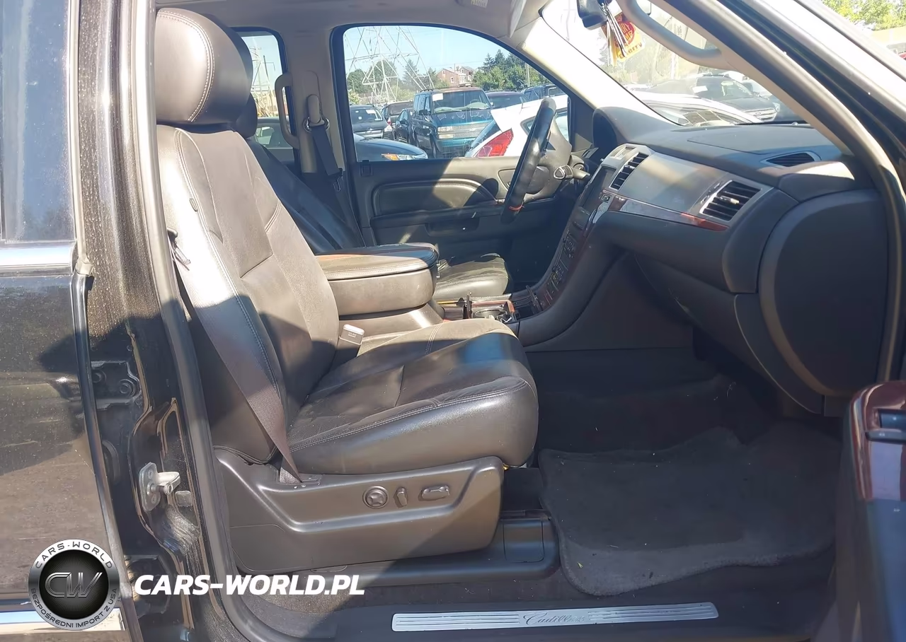 2011 Cadillac Escalade Premium VIN:1GYS4CEFXBR357822 - 5