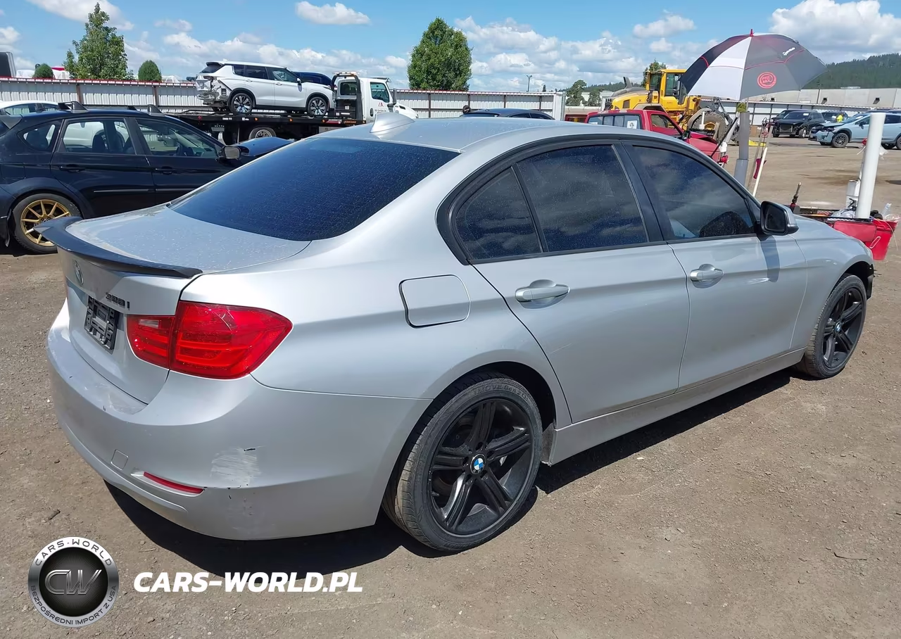 2013 BMW 328I xDrive VIN:WBA3B5C57DF597126 - 4