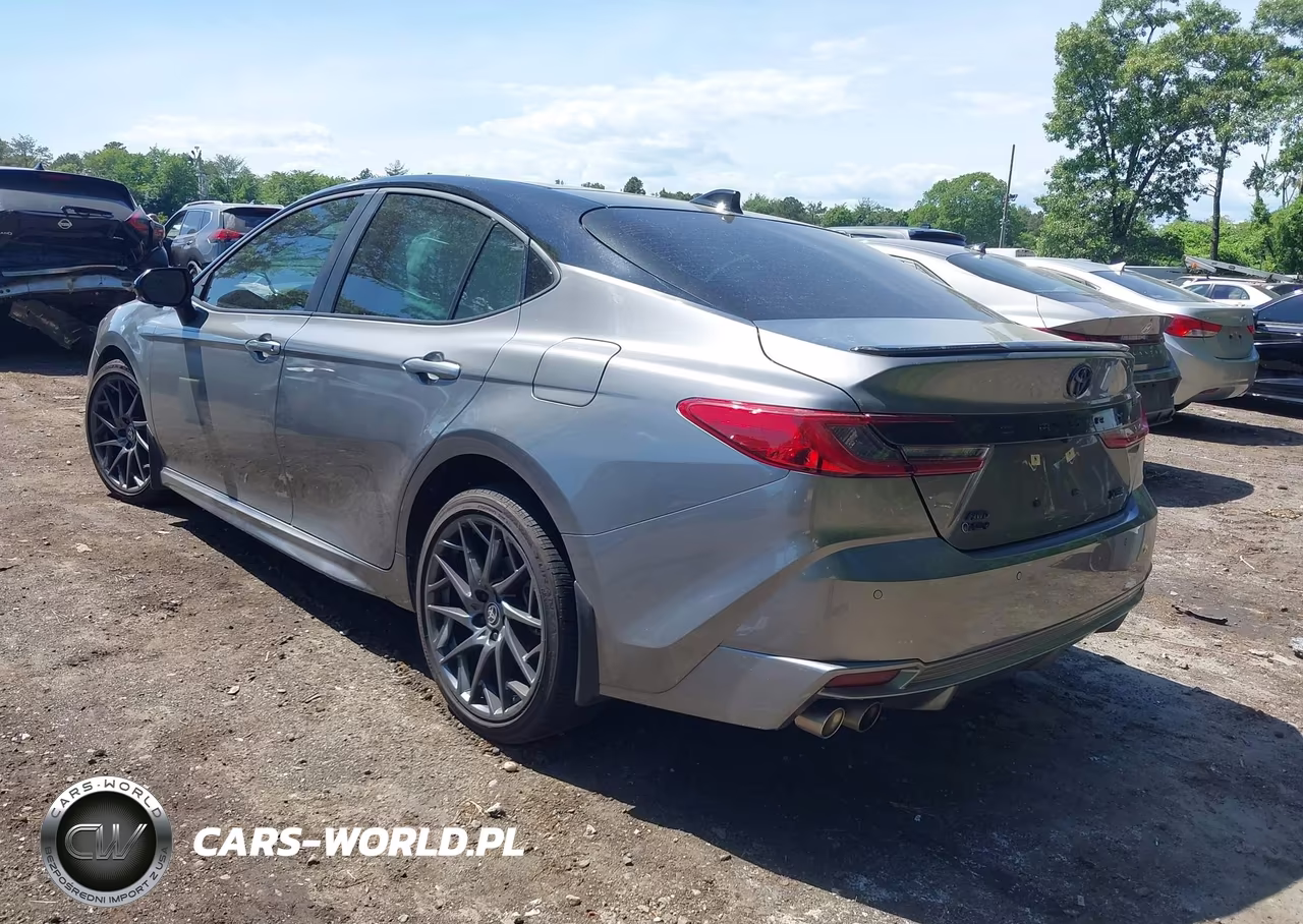 2026 Toyota Camry Xse VIN:4T1DBADK4TU548282 - 3