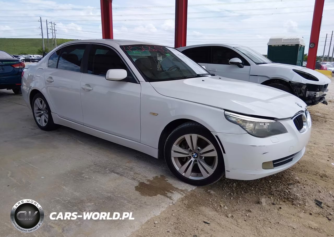 2009 BMW 528I