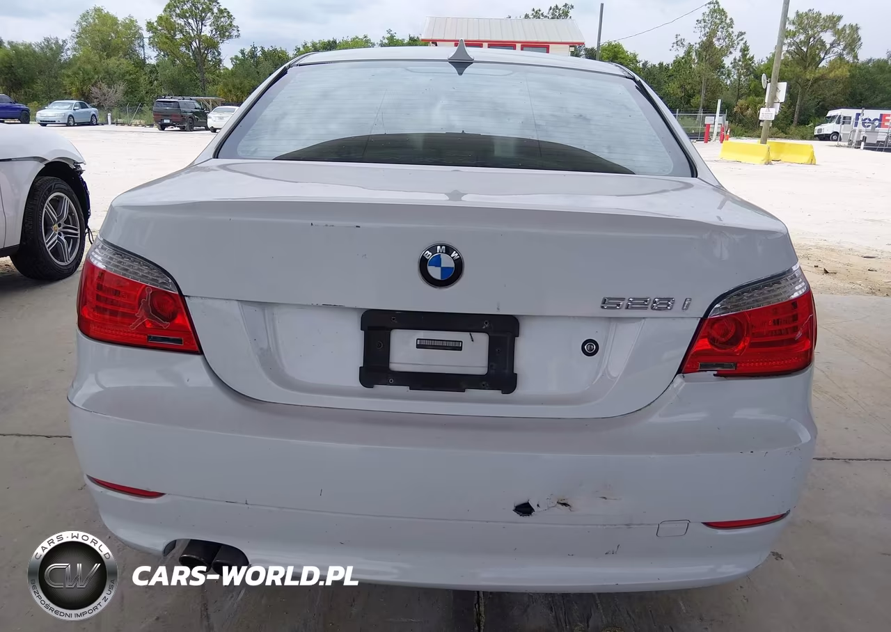 2009 BMW 528I VIN:WBANU53569C118402 - 6