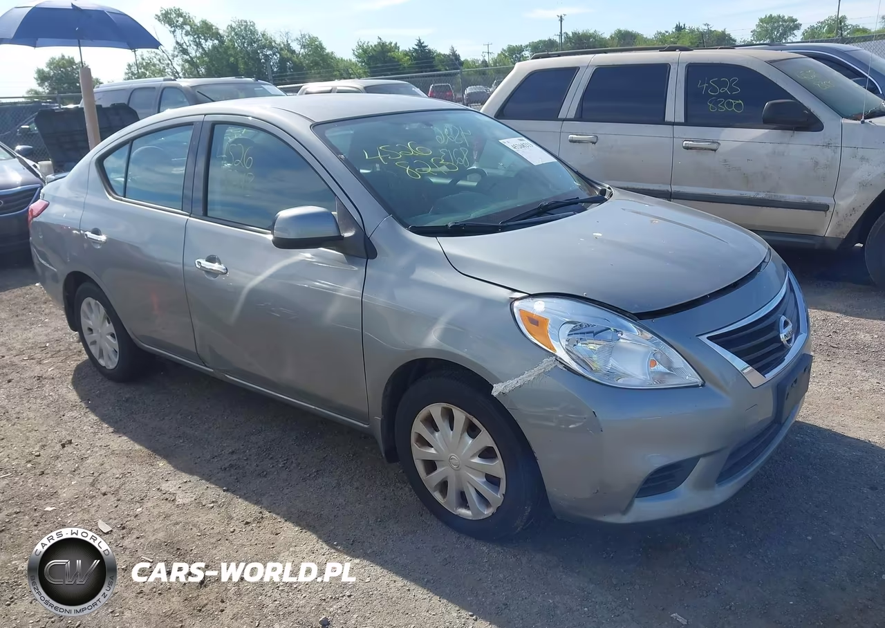 2014 Nissan Versa 1.6 Sv
