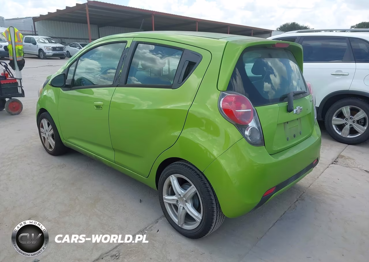 2014 Chevrolet Spark Ls Auto VIN:KL8CB6S90EC576675 - 3