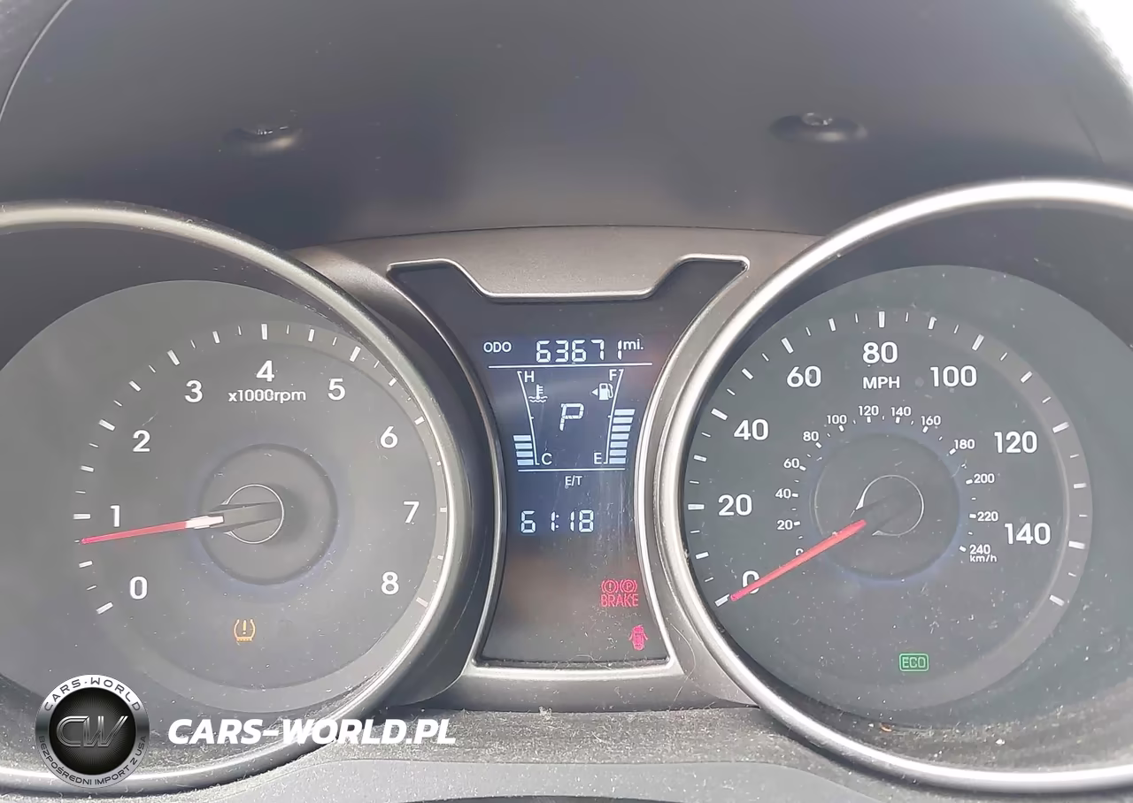 2016 Hyundai Veloster VIN:KMHTC6AD6GU288758 - 7