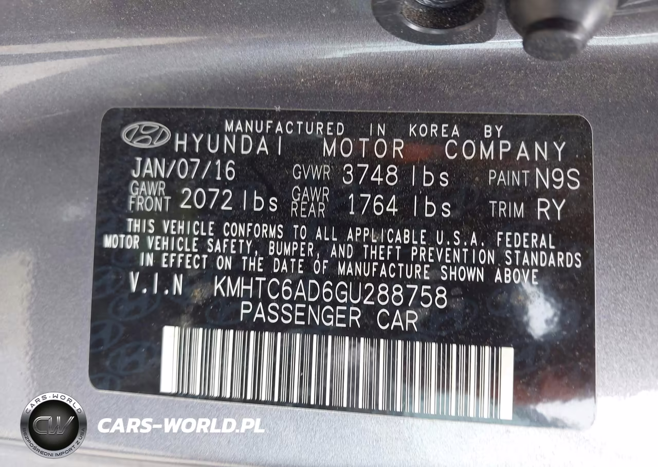 2016 Hyundai Veloster VIN:KMHTC6AD6GU288758 - 9