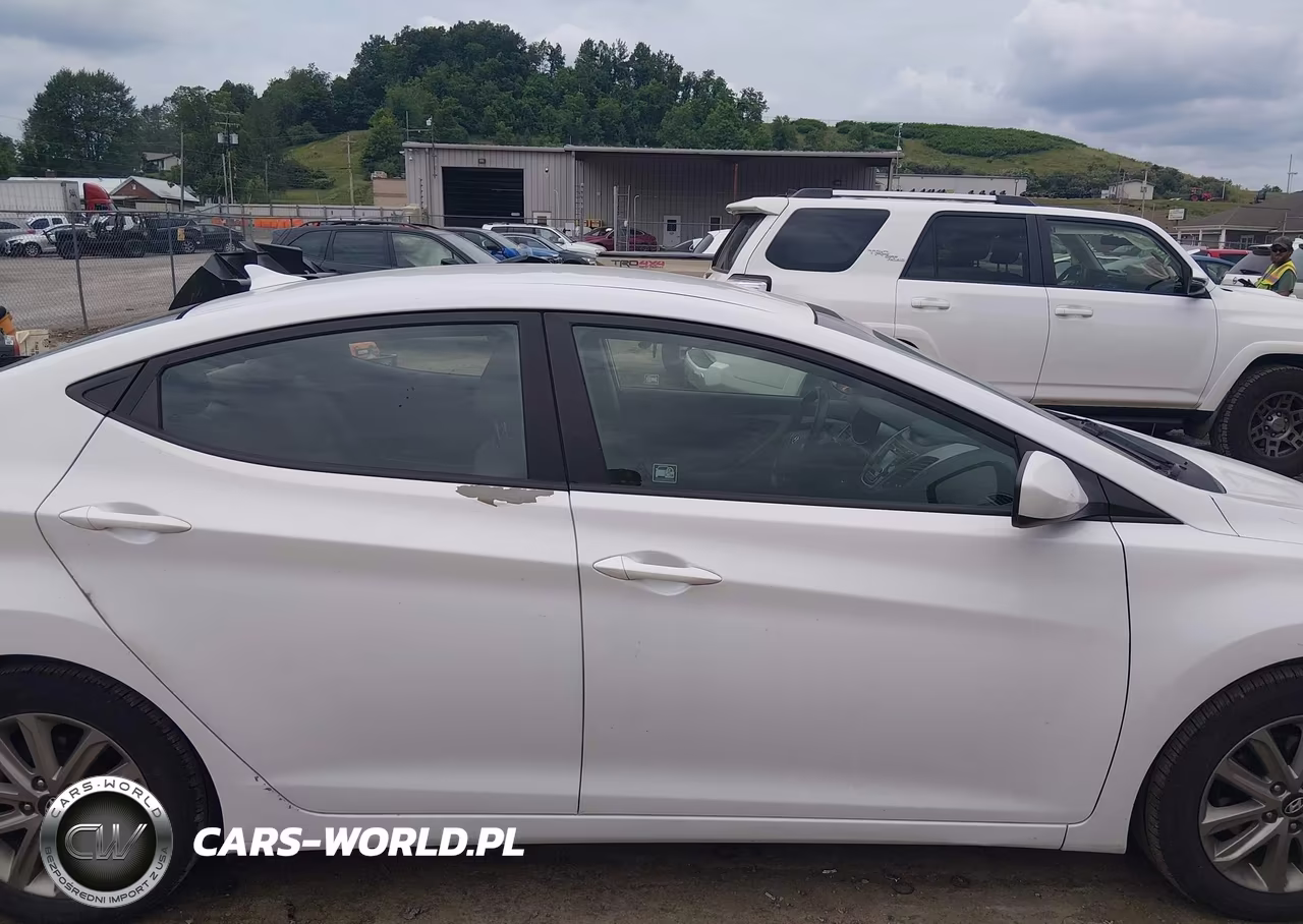 2015 Hyundai Elantra Se VIN:5NPDH4AE9FH560543 - 13