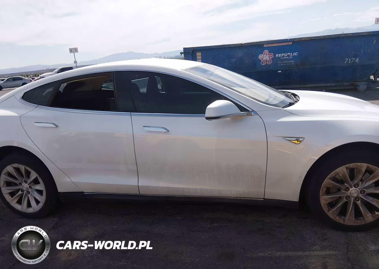 2013 Tesla Model S VIN:5YJSA1CN6DFP20879 - 13