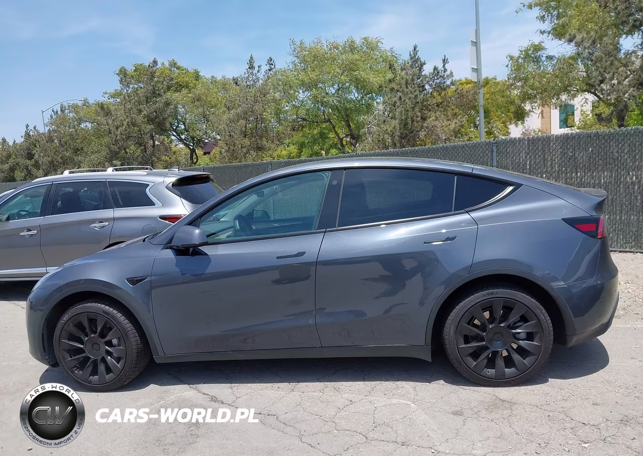 2023 Tesla Model Y Awd-Long Range Dual Motor All-Wheel Drive VIN:7SAYGDEE3PA057217 - 14