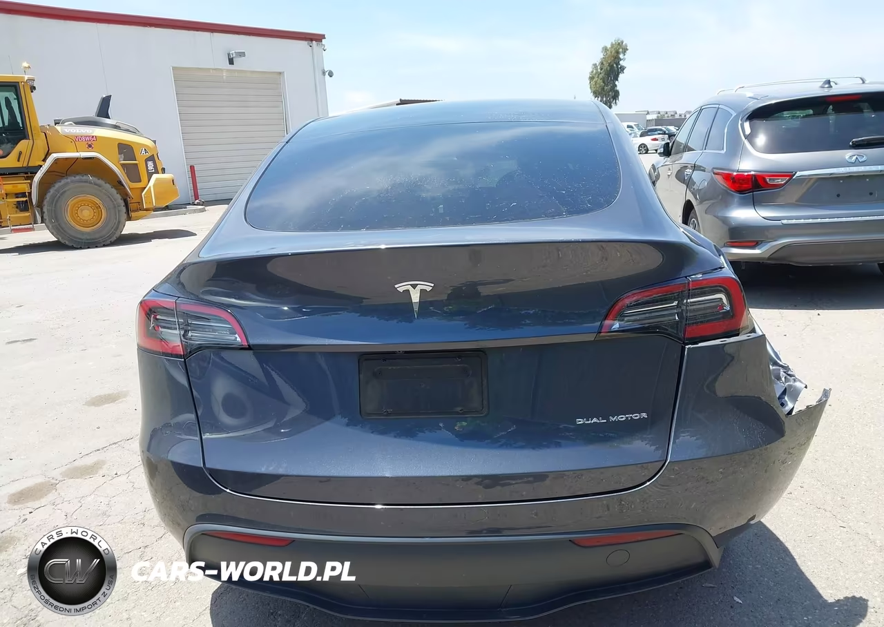 2023 Tesla Model Y Awd-Long Range Dual Motor All-Wheel Drive VIN:7SAYGDEE3PA057217 - 16