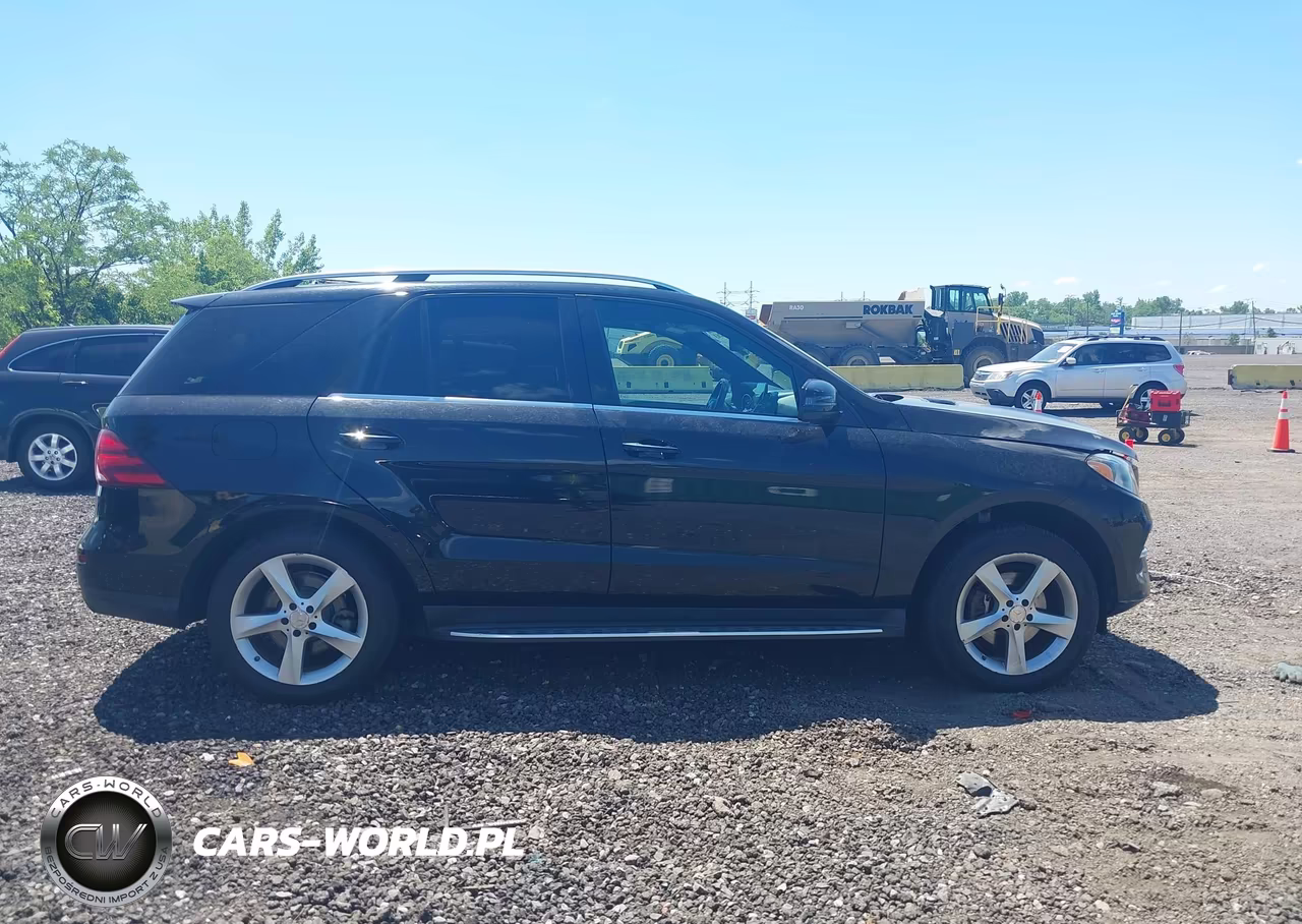 2016 Mercedes-Benz Gle 350 4Matic VIN:4JGDA5HB0GA700828 - 13