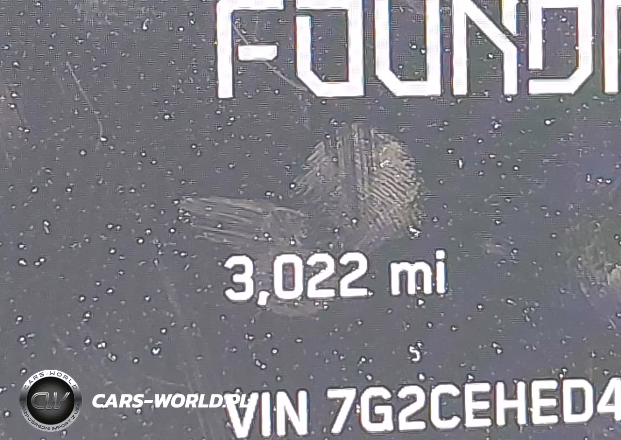 2024 Tesla Cybertruck All-Wheel Drive VIN:7G2CEHED4RA034458 - 11