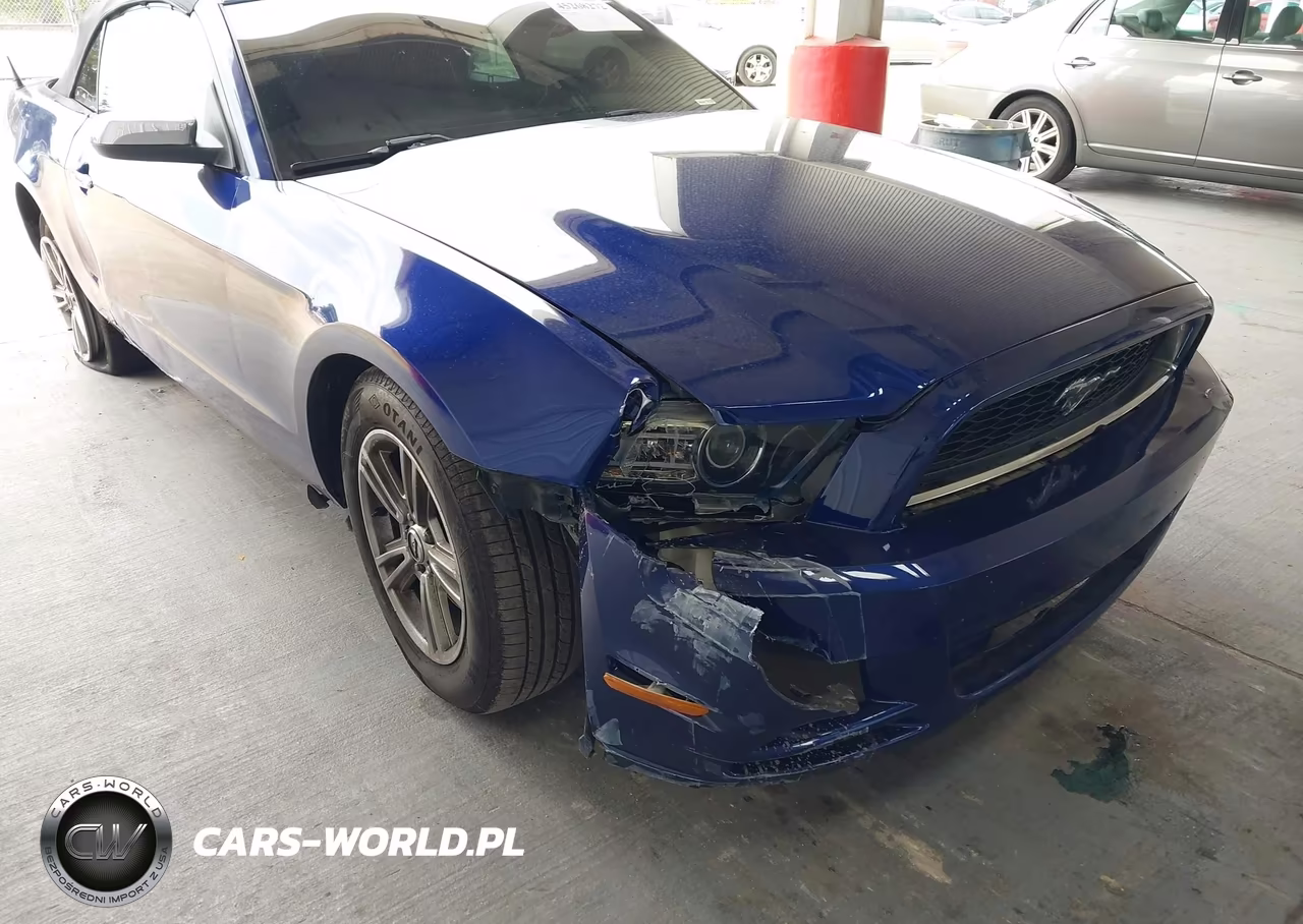 2014 Ford Mustang V6 VIN:1ZVBP8EM2E5205907 - 6