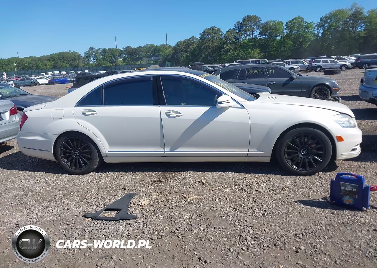 2013 Mercedes-Benz S 550 4Matic VIN:WDDNG9EB0DA508975 - 13