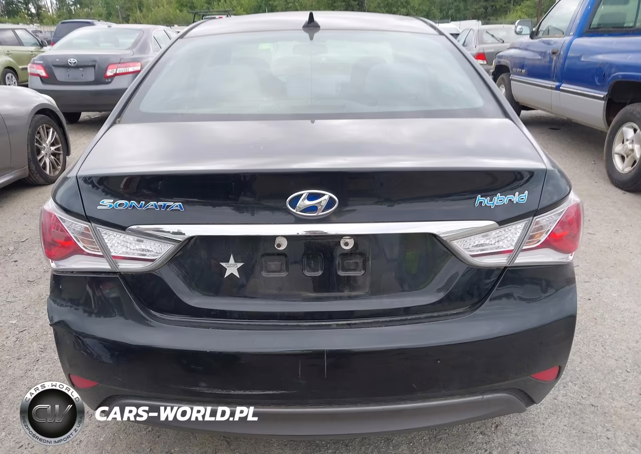 2015 Hyundai Sonata Hybrid VIN:KMHEC4A4XFA138276 - 16