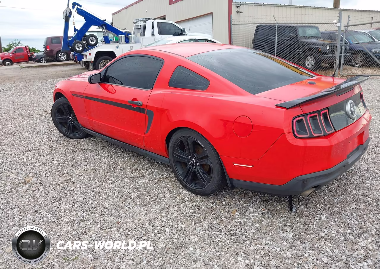 2012 Ford Mustang V6 Premium VIN:1ZVBP8AM9C5209701 - 3