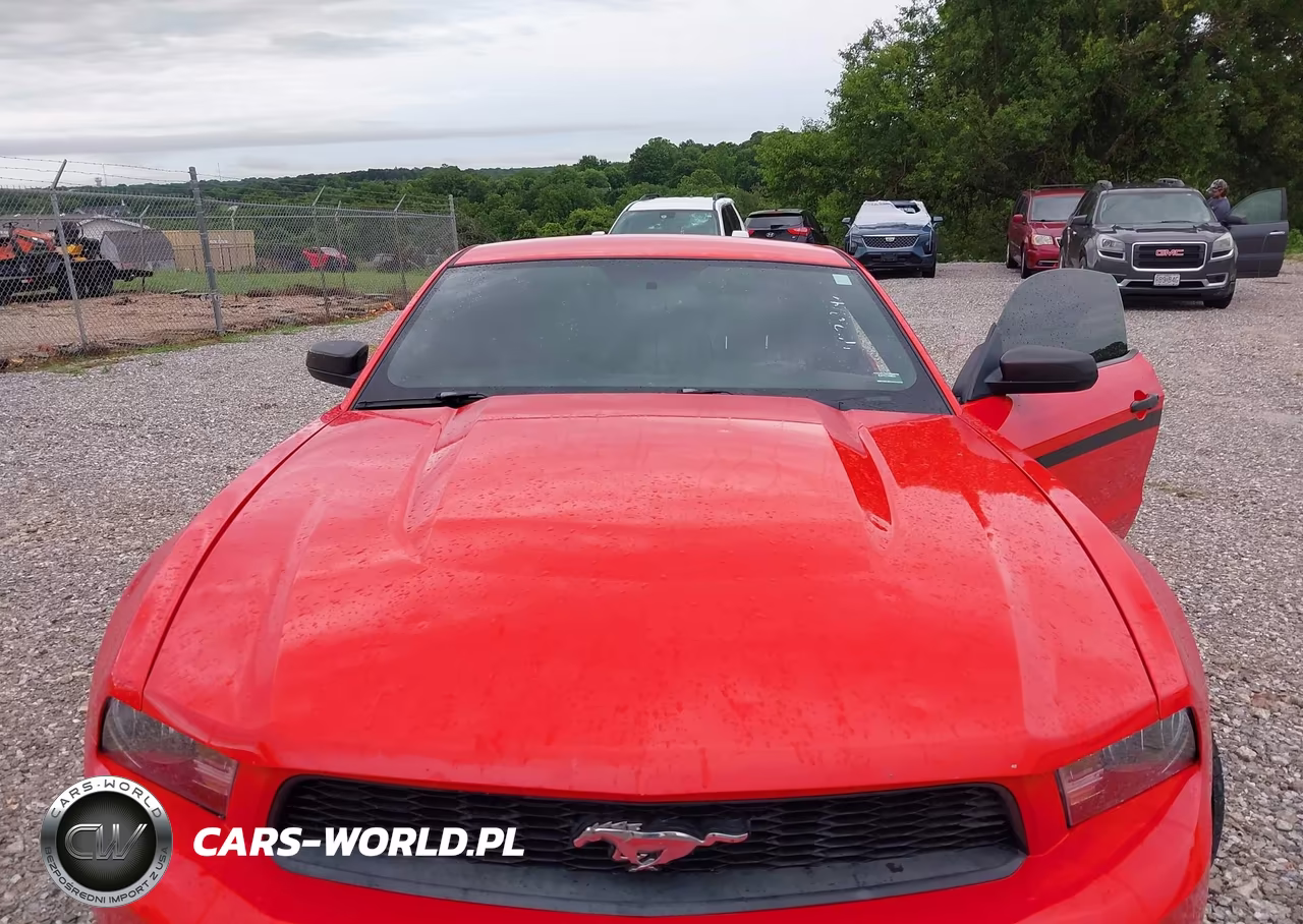 2012 Ford Mustang V6 Premium VIN:1ZVBP8AM9C5209701 - 6