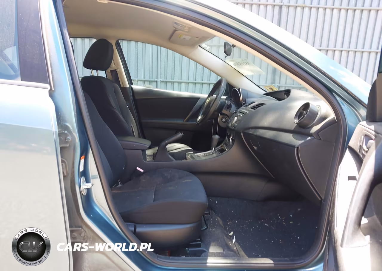 2011 Mazda Mazda3 I Sport VIN:JM1BL1UG9B1357963 - 5