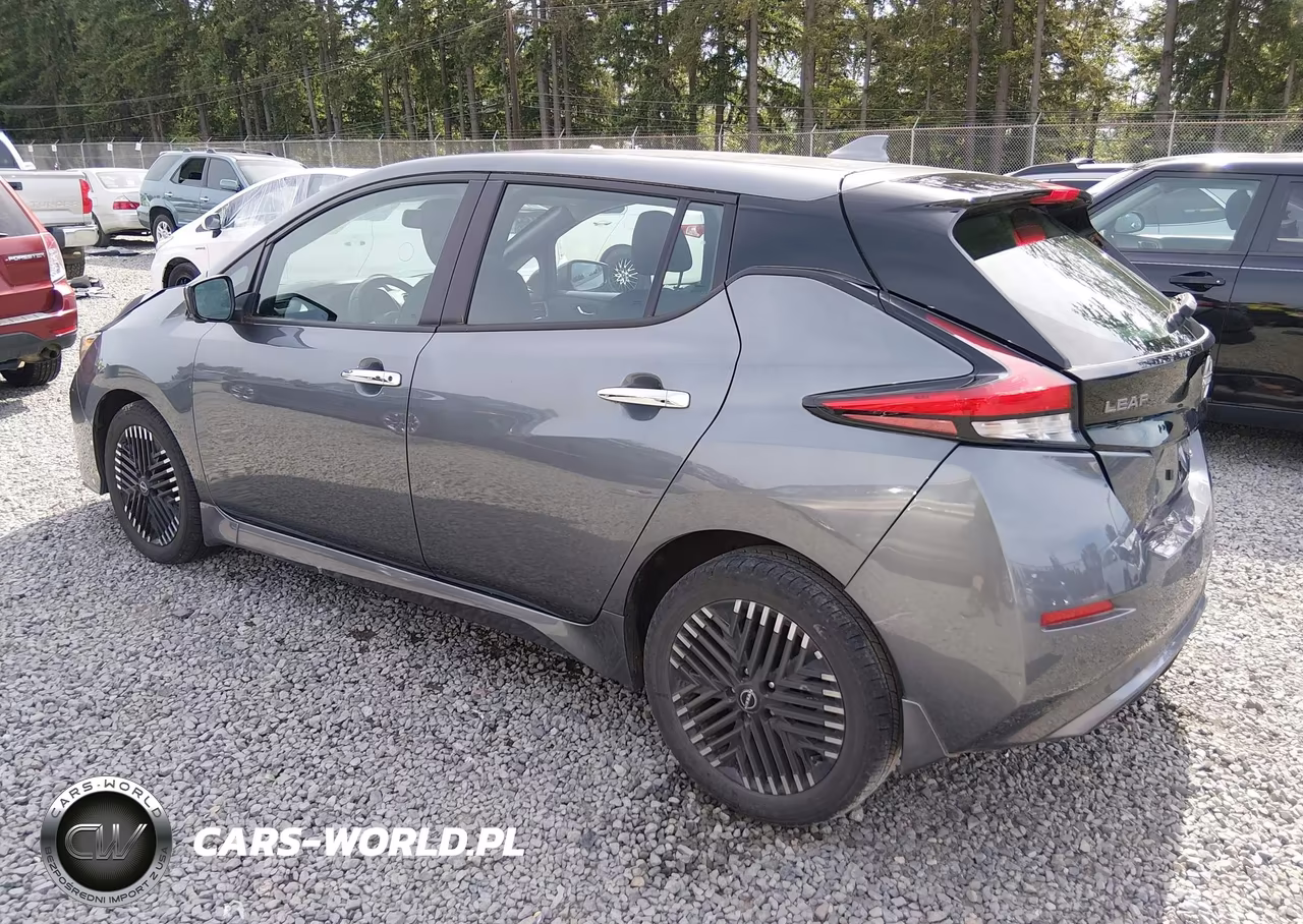 2023 Nissan Leaf Sv Plus 60 Kwh VIN:1N4CZ1CV4PC551580 - 3