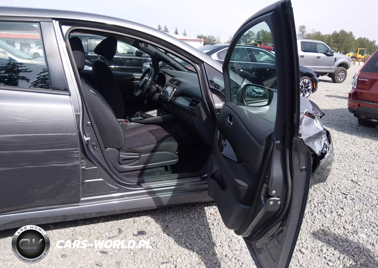 2023 Nissan Leaf Sv Plus 60 Kwh VIN:1N4CZ1CV4PC551580 - 5