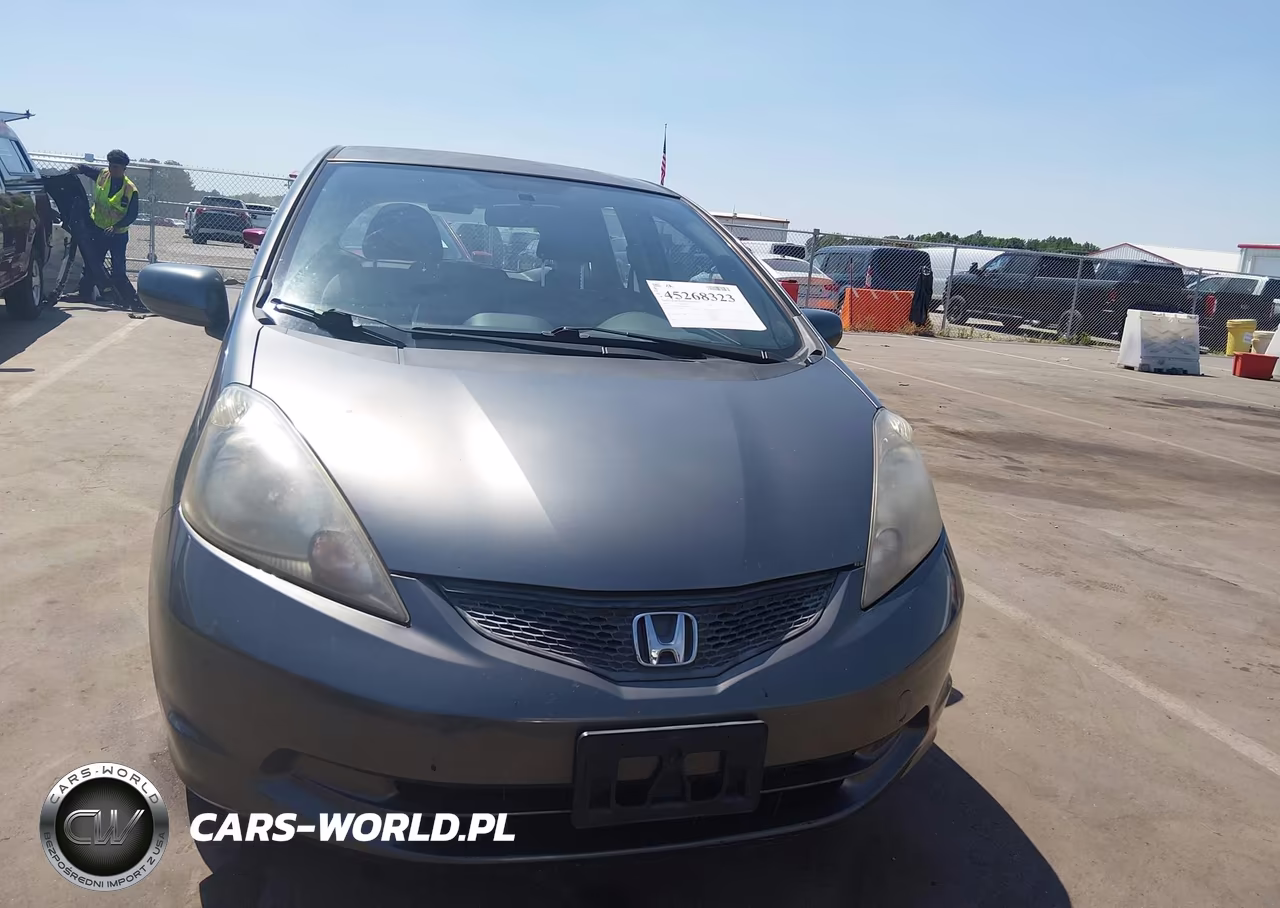 2013 Honda Fit VIN:JHMGE8H38DC060222 - 12