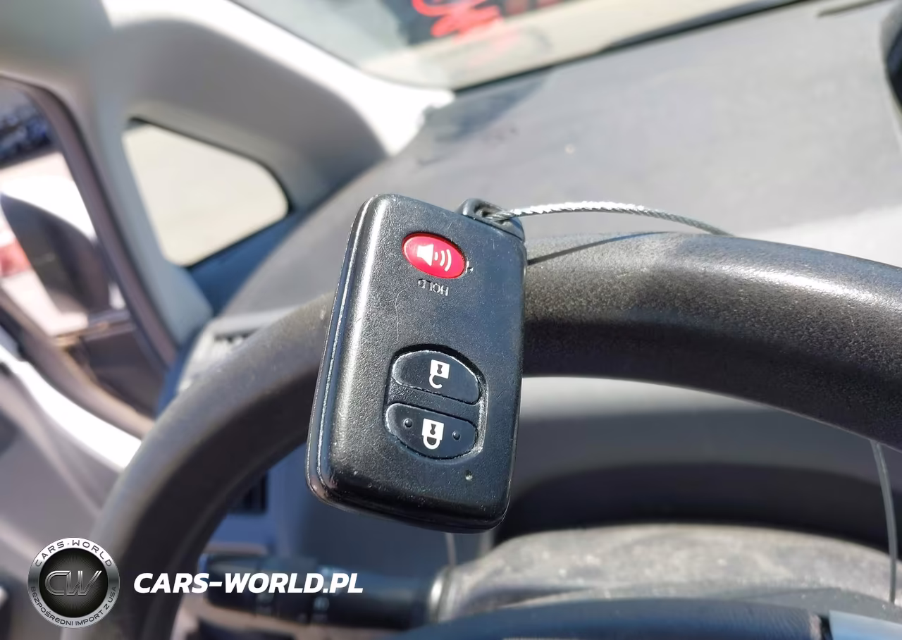 2012 Toyota Prius V Five VIN:JTDZN3EUXC3064426 - 11