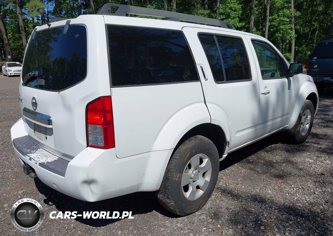 2011 Nissan Pathfinder S VIN:5N1AR1NB5BC630040 - 4