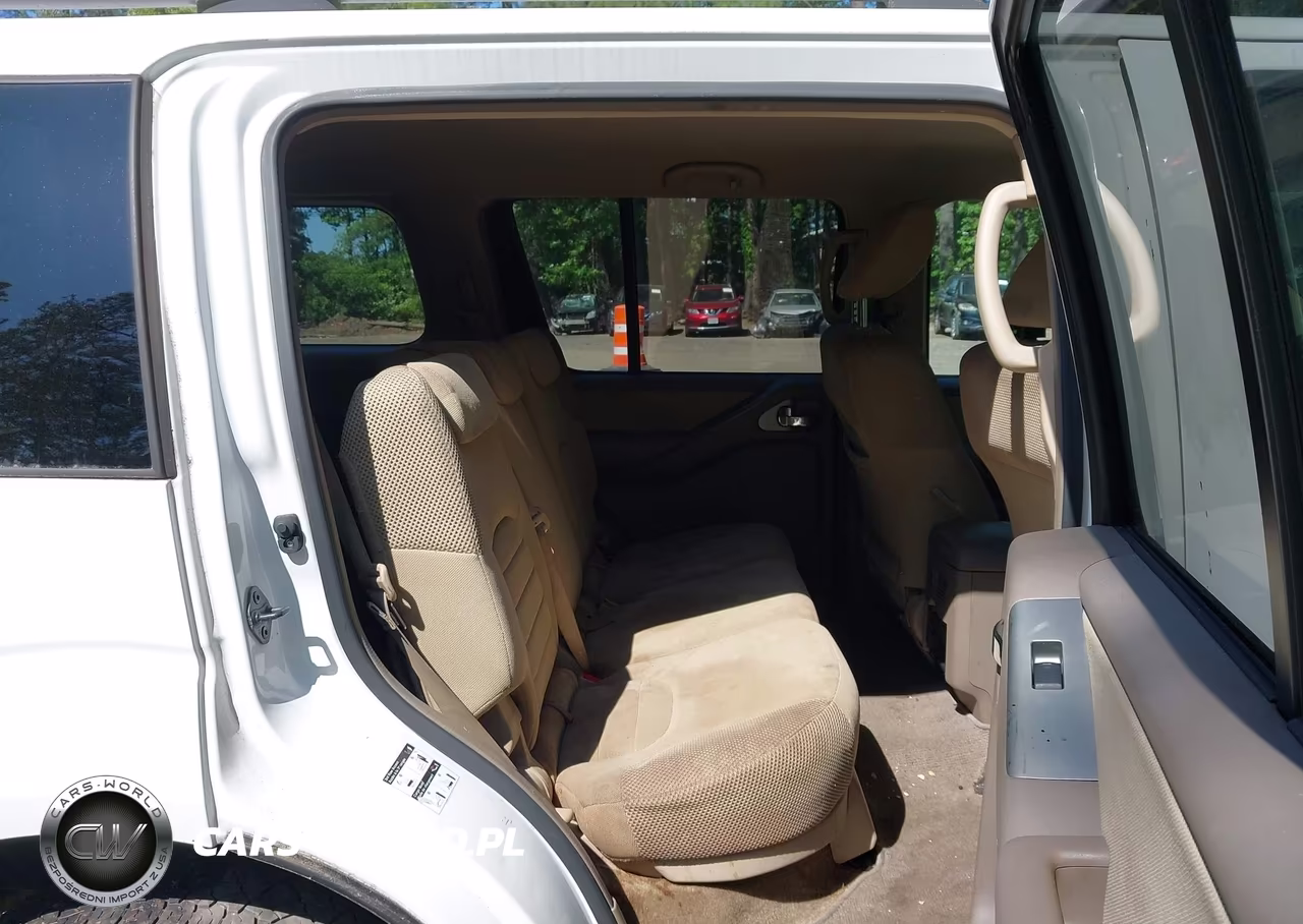 2011 Nissan Pathfinder S VIN:5N1AR1NB5BC630040 - 8