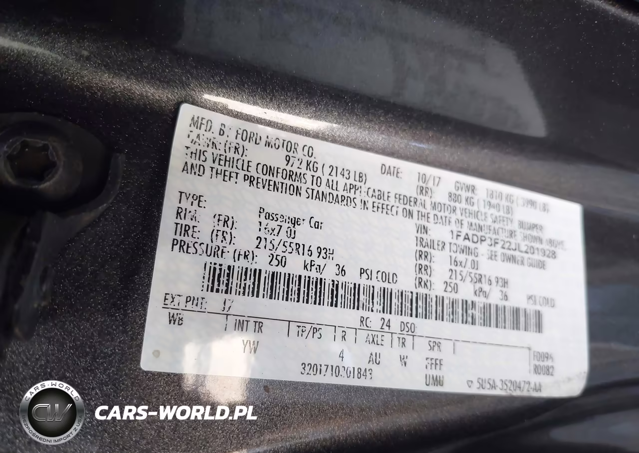 2018 Ford Focus Se VIN:1FADP3F22JL201928 - 9