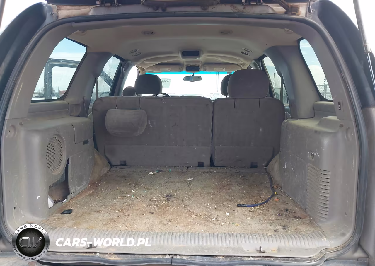 2002 Chevrolet Tahoe Ls VIN:1GNEC13V82R179307 - 12