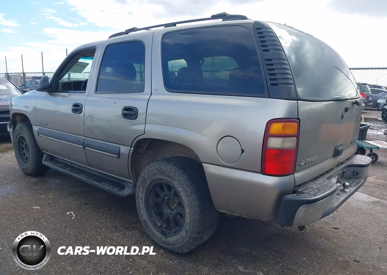 2002 Chevrolet Tahoe Ls VIN:1GNEC13V82R179307 - 3