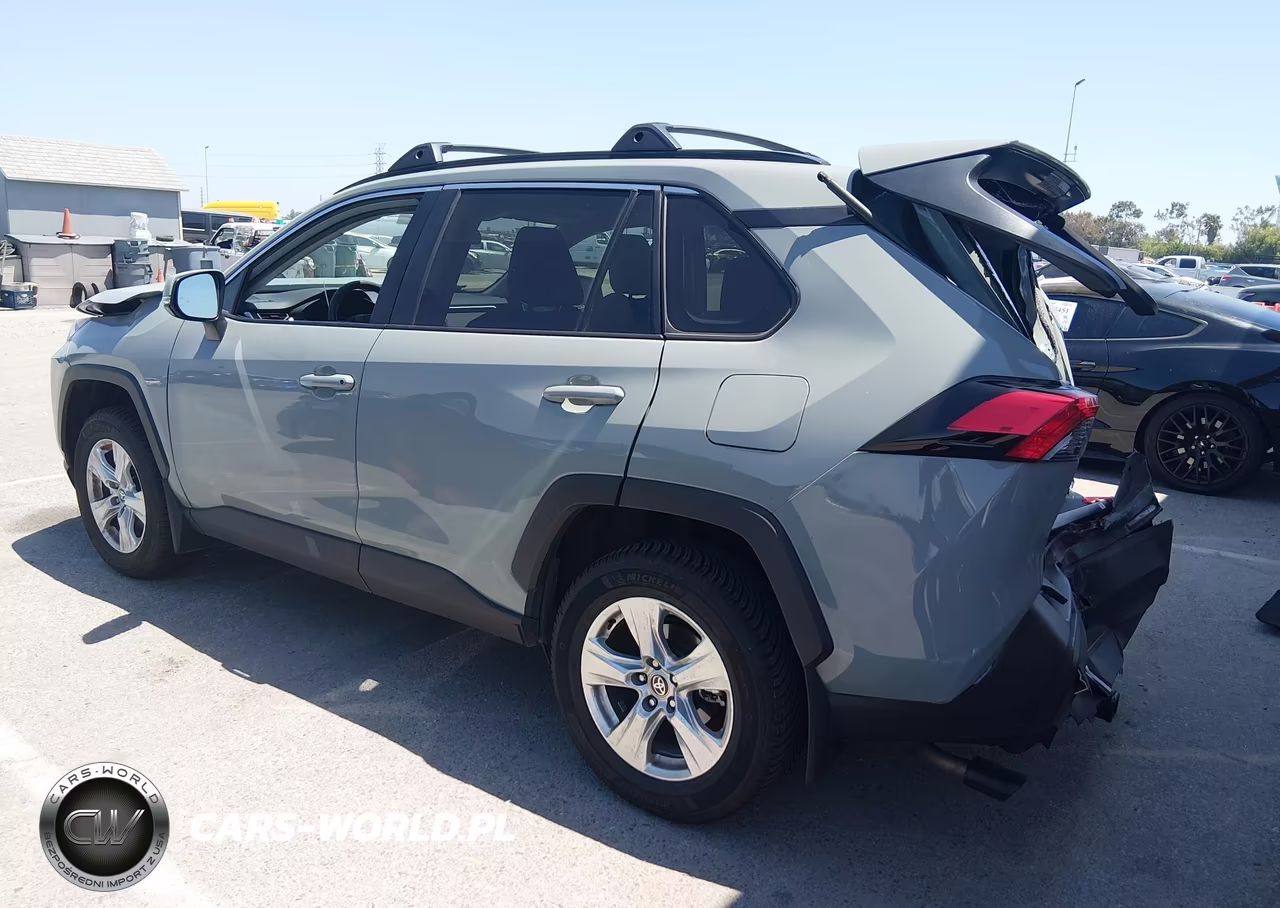 2021 Toyota Rav4 Xle VIN:2T3W1RFV7MW169500 - 3