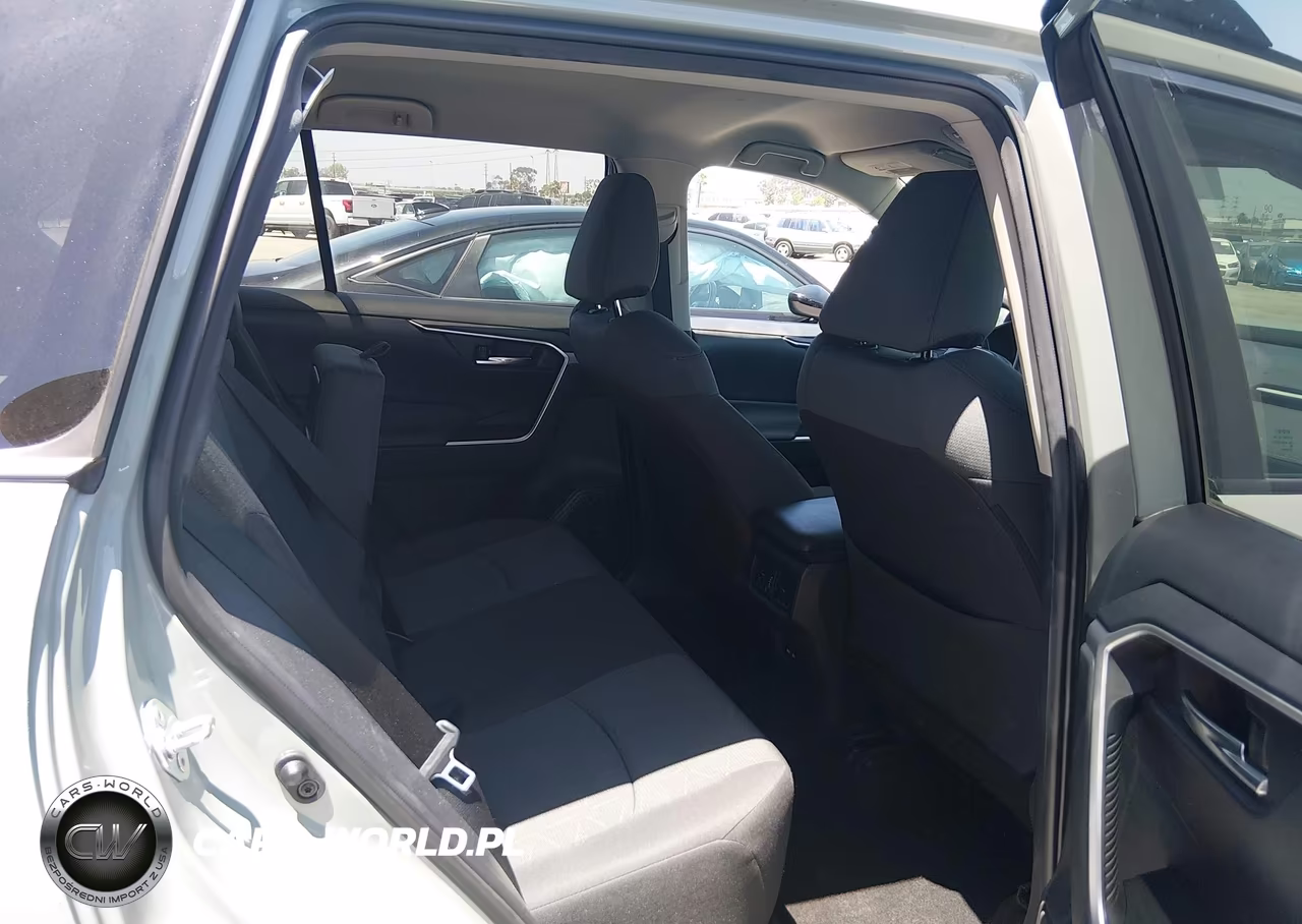 2021 Toyota Rav4 Xle VIN:2T3W1RFV7MW169500 - 8