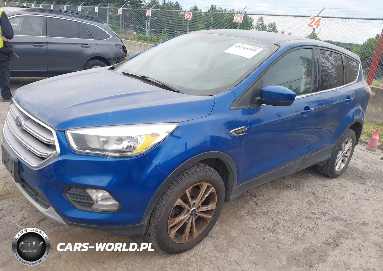 2017 Ford Escape Se VIN:1FMCU9GD4HUB45637 - 2