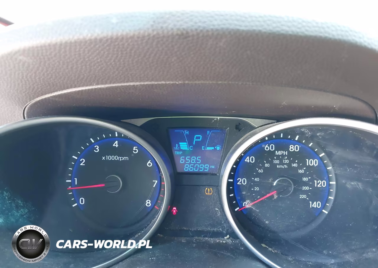 2014 Hyundai Tucson Se VIN:KM8JUCAG3EU924045 - 7