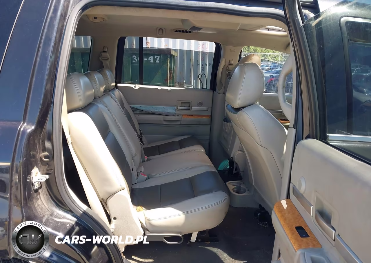 2008 Chrysler Aspen Limited VIN:1A8HX58278F120512 - 8