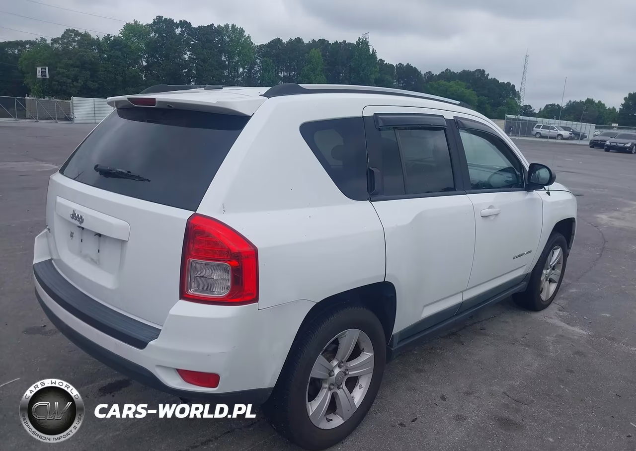2011 Jeep Compass VIN:1J4NF1FB1BD276261 - 4