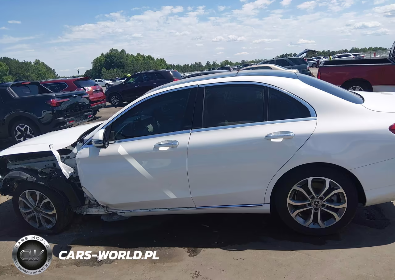 2017 Mercedes-Benz C 300 4Matic VIN:55SWF4KB8HU228063 - 14