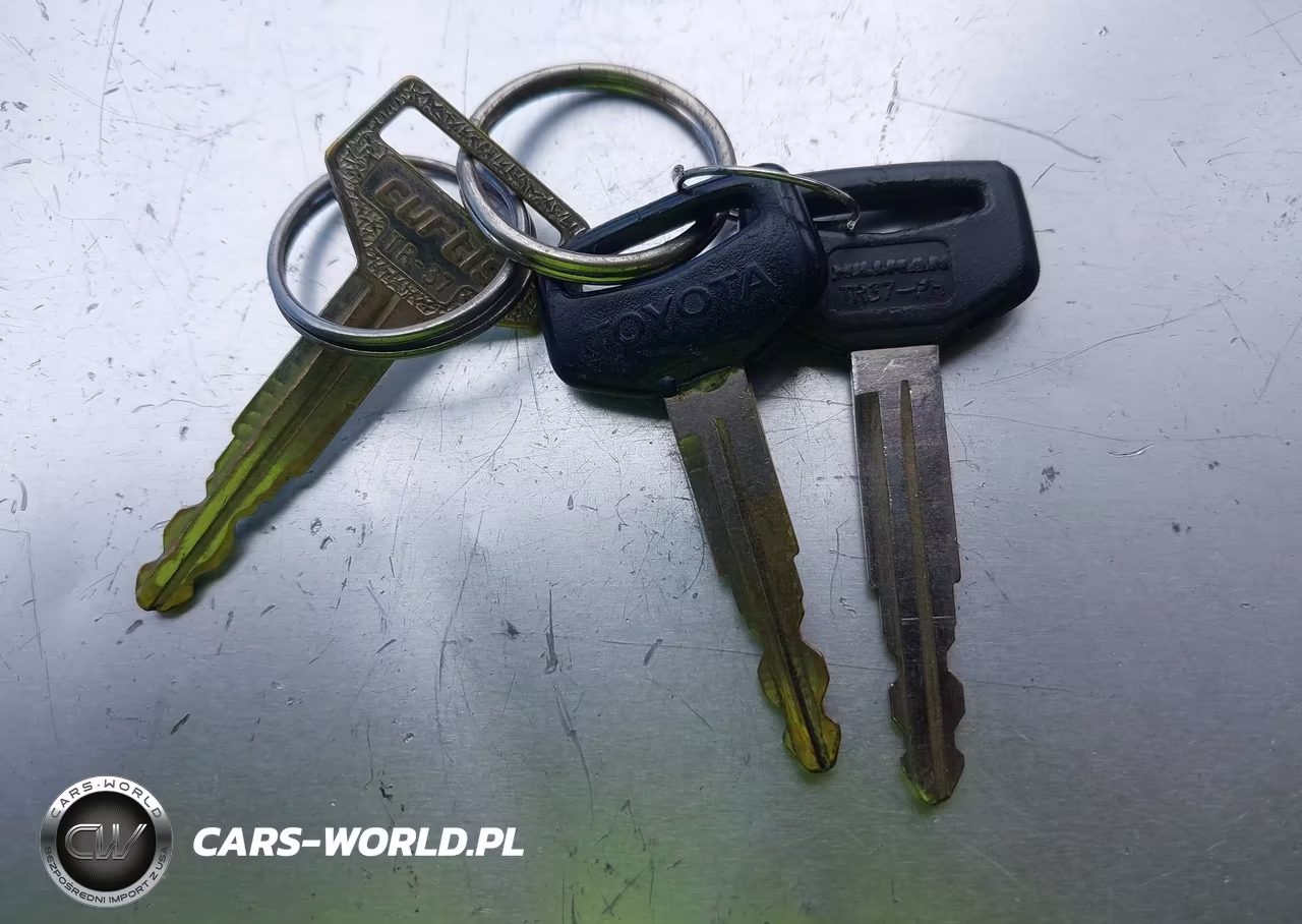 1986 Toyota Camry Dlx VIN:JT2SV12E0G0457502 - 11