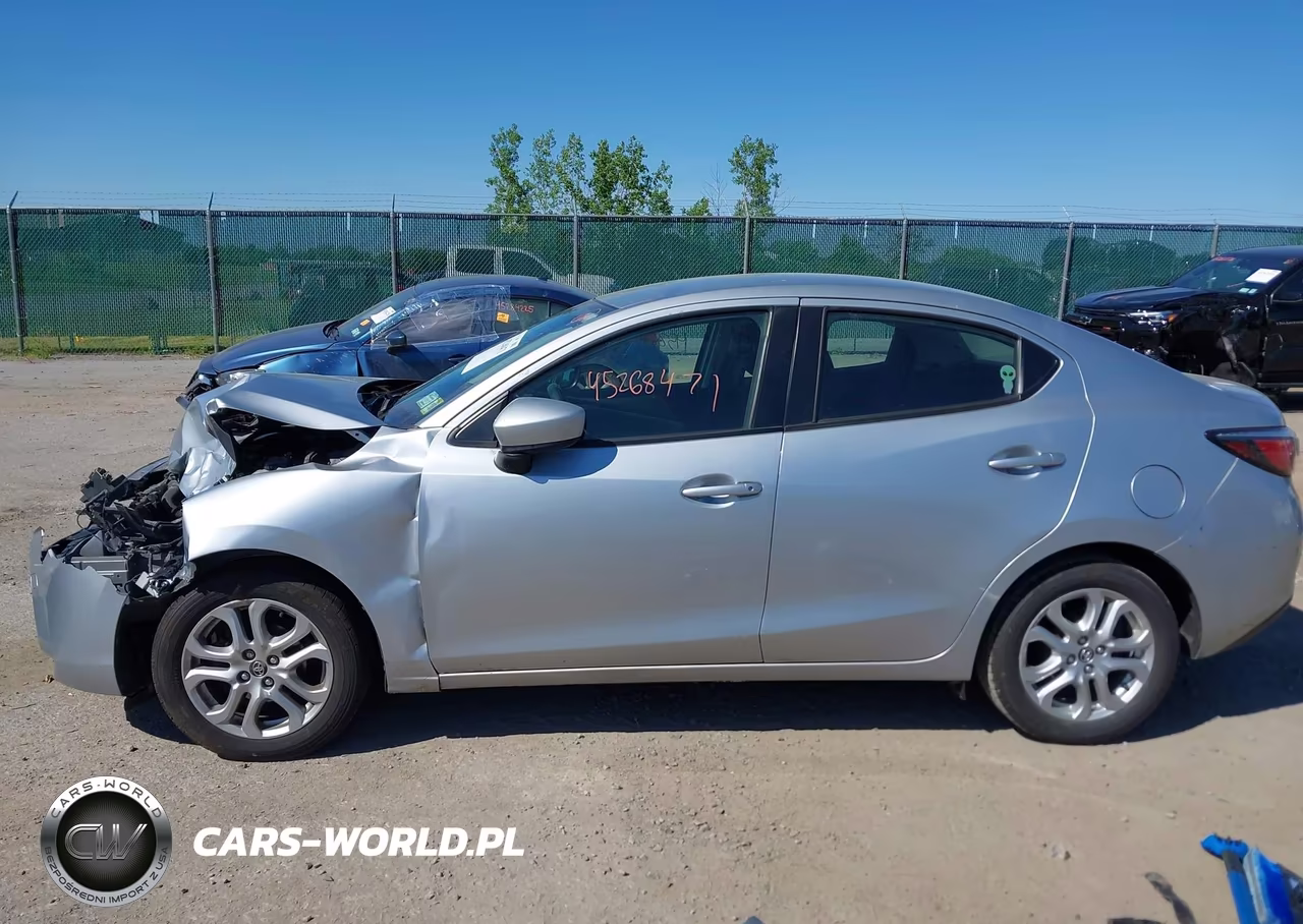 2018 Toyota Yaris Ia VIN:3MYDLBYV8JY321846 - 14